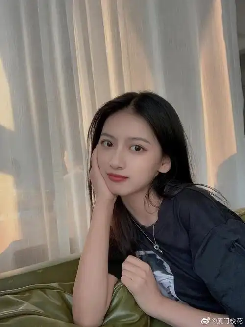 就读于河南师范大学,很有气质的女生,你觉得几分呢?