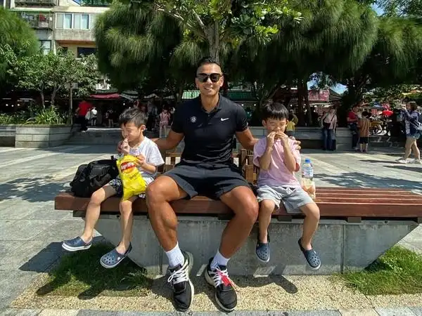 空姐曝陈建州父亲殉职前画面飞的是一种思念