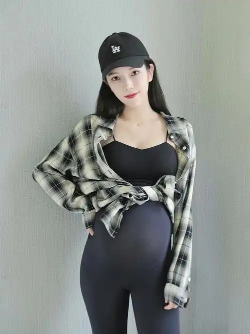 辣妈初秋穿搭02从一胎穿到二胎的鲨鱼裤yyds