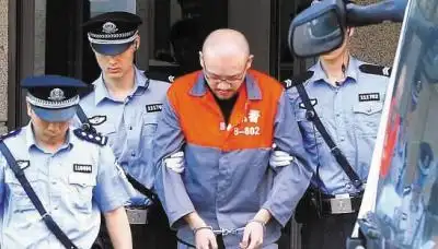 (资料图)歌手李代沫容留他人吸毒案宣判后,根据当日某门户网站的投票