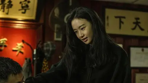 李梦《铤而走险》今日上映 亦正亦邪为爱痴狂 - 360娱乐,你开心就好