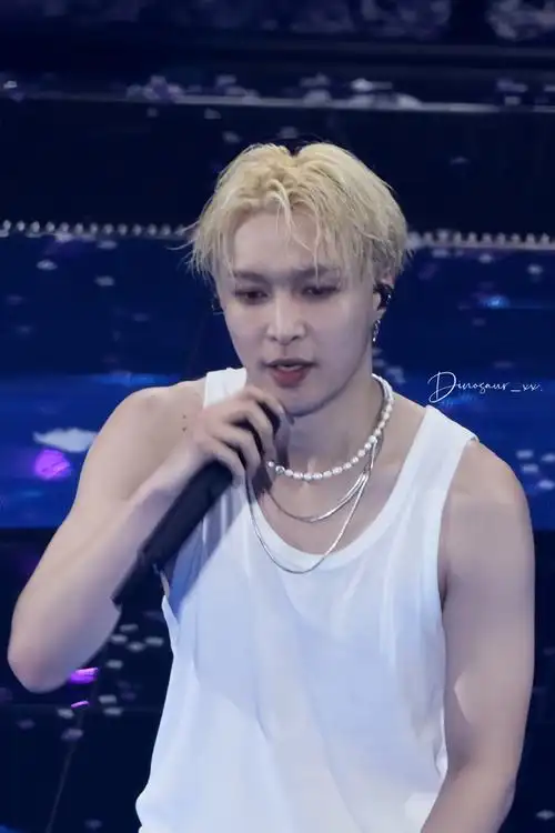 张艺兴上海演唱会##张艺兴[超话]