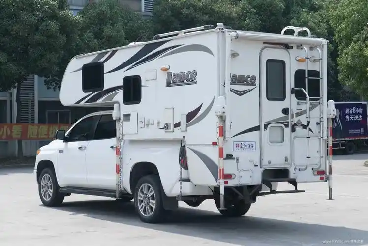 出售背驮房车兰斯lance865 坦途