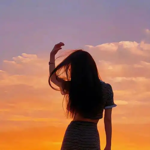 氛围感图片微信头像女生头像