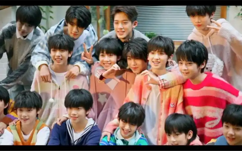 【tf家族四代】2024台历《最小的事》预告视频,大家今晚记得去抢小四