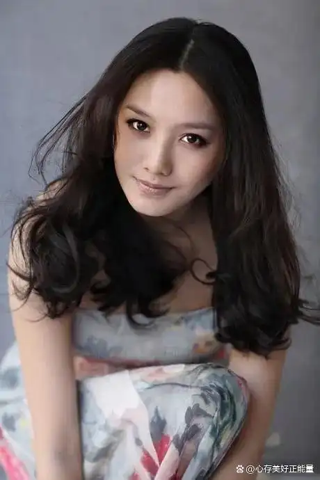 美女演员陈婷,太漂亮了