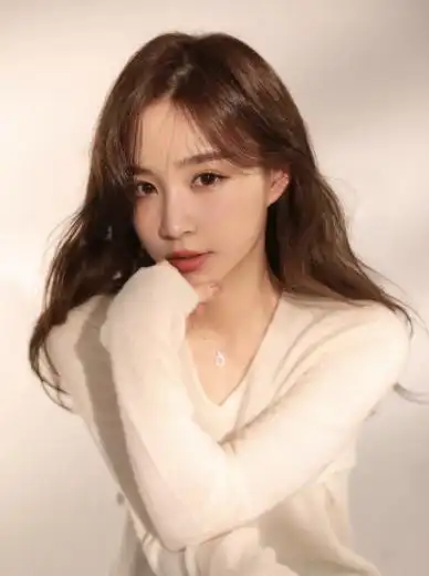 雪梨老公张衍个人资料照片