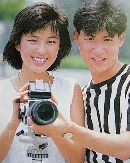 喝酒就分手洁癖到3年换21佣人罗美薇凭什么被张学友宠27年