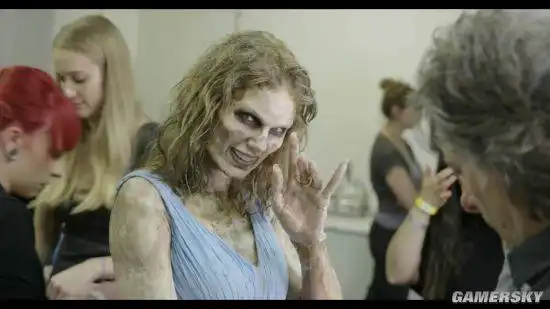 霉霉taylorswift化妆变僵尸枯手尸斑太惊悚