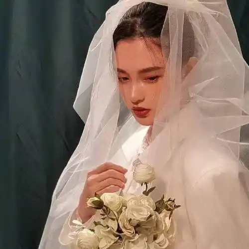 头像| 臭宝 换微信头像啦!