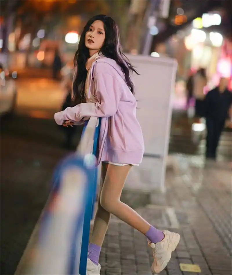 原来她就是曾参加过创造101的人气演员陈意涵estelle,她不仅颜值高