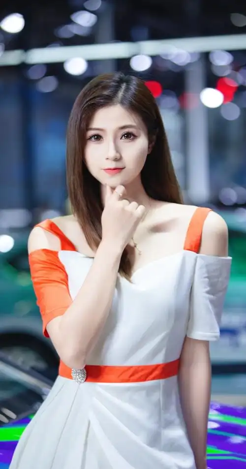 长相甜美温柔的女生壁纸