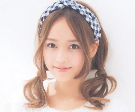 齐肩短发怎么扎双马尾_马尾辫发型_西子美发网