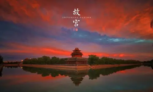 《紫禁城 · 故宫》故宫,世界上规模最大的宫殿建筑群,中华民族经典的