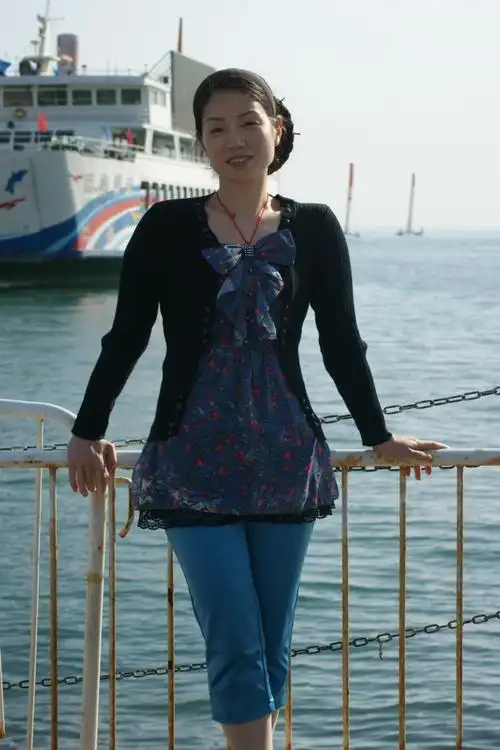 夏爱风参加2011鄄城人发节随拍(19) 图片-中国长发