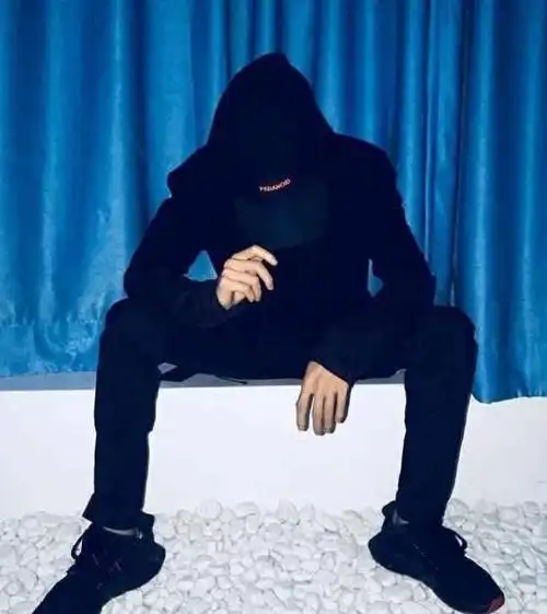 抖音黑脸头像搞笑