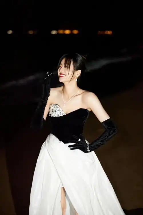 王梓薇 - 堆糖,美图壁纸兴趣社区