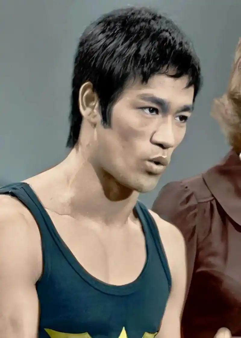 李小龙 #帅哥 #男神 #看照片 #真 - 抖音