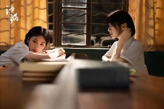 沙漏剧组为饶雪漫新剧离歌打call##电影沙漏##网剧