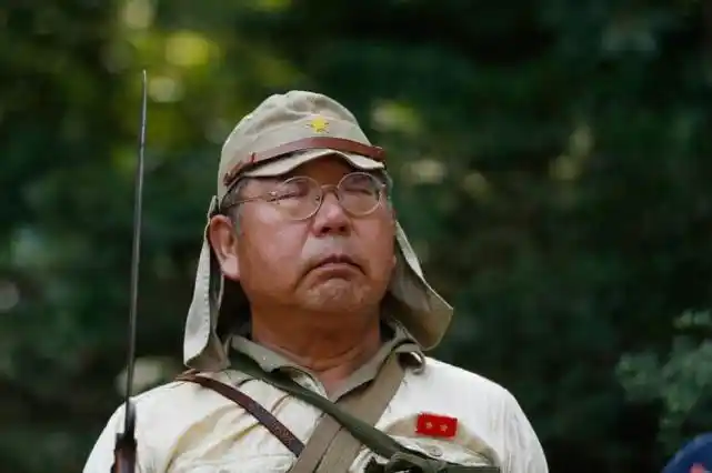 德国行纳粹礼会被抓为何日本鬼子兵招摇过市无人问