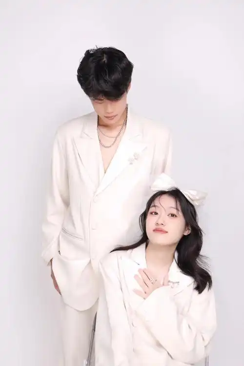 94#有幸 和你在一起#情侣写真 - 抖音