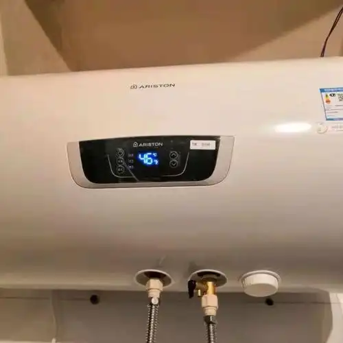 阿里斯顿ariston电热水器60升一级能效中温保温3000w速热sj603pwag