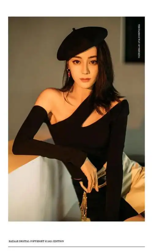 你也可以拥有jennie同款针织衫的快乐