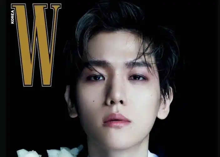 百变王子边伯贤登《wkorea》五月刊封面,演绎三种不同的风格造型_时尚