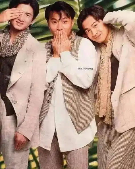 小虎队成员:吴奇隆五段感情,苏有朋单身,陈志朋与经纪人解约_蔡少芬