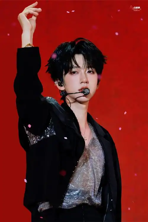 贺峻霖##青年主持人贺峻霖##舞台天才贺峻霖##贺峻霖 全能美颜主舞