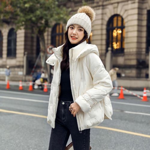 时尚休闲连帽羽绒服2021年秋冬新款女士气质显瘦短款小个子外套