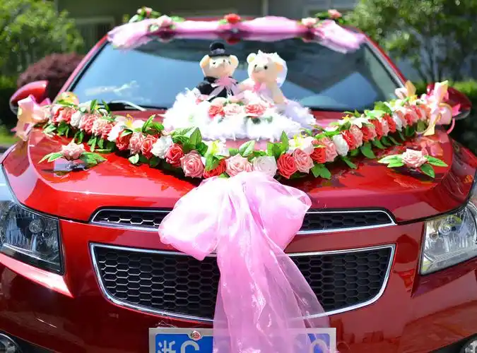 最详细的婚车装饰攻略 婚车装饰图片欣赏