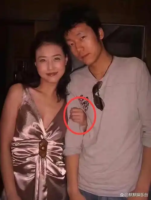 周海媚绯闻男友再发声骂助理无耻原因曝光晒亲密合影引热议