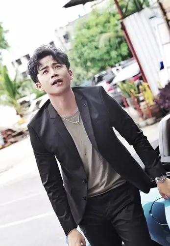 偶像派李茂突破自己,新风格被网友直呼好帅,李茂:我尽力了