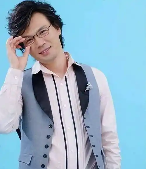 主持人李彬:曾是主持界一哥,与病魔抗争6年,如今过得怎样_郭德纲_节目