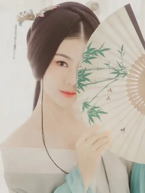 古装写真盘子女人坊