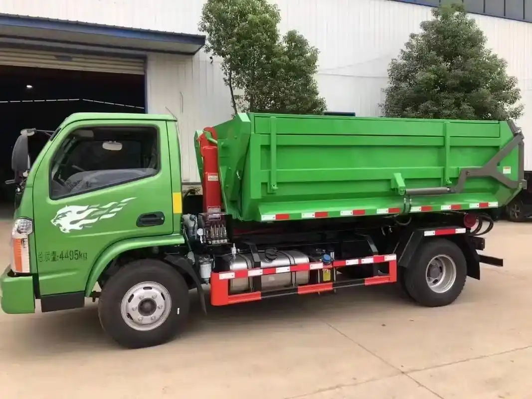 深圳牌王牌钩臂车特价处理转让出售,车况精品,包牌带箱,160 - 抖音