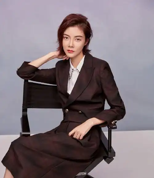 车晓成熟优雅魅力写真图片