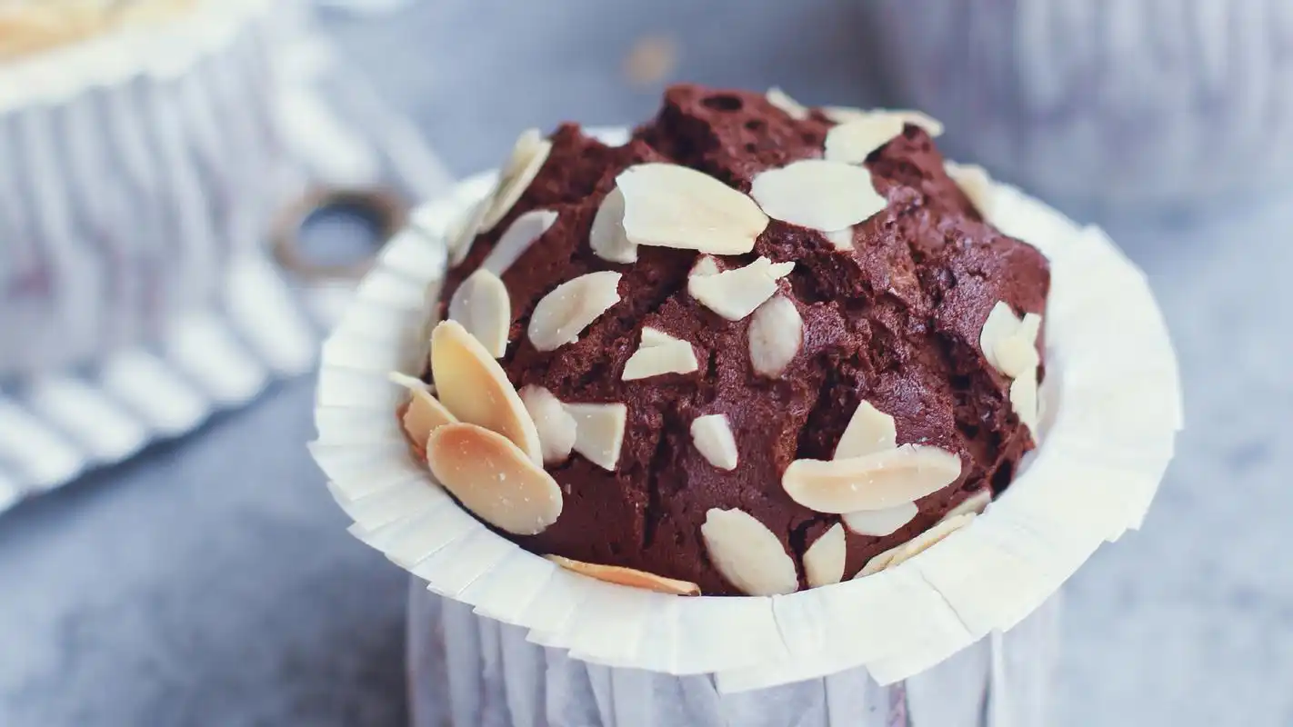 布朗尼蛋糕精美美食桌面壁纸图片下载