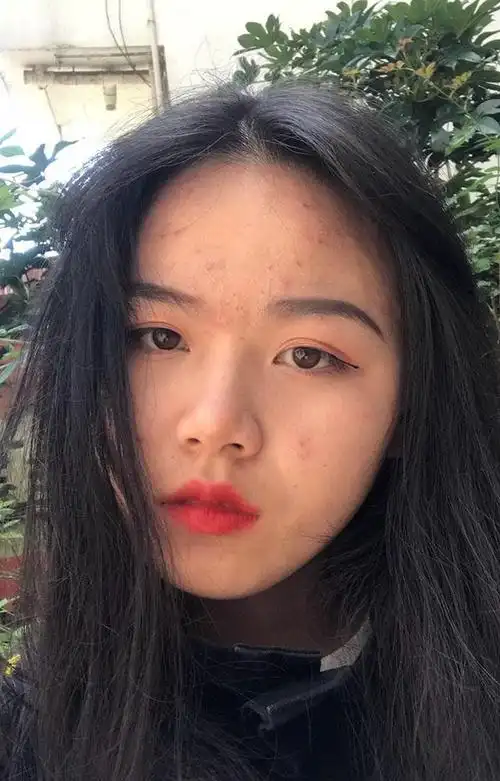 "长期化妆"和"长期素颜"的女生,几年后会有什么变化?