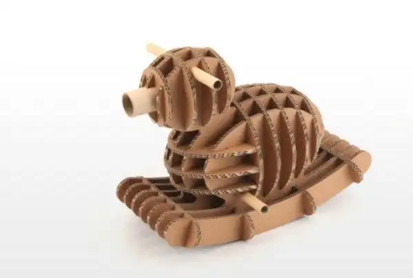 卡纸瓦楞纸手工制作漂亮的小马工艺品