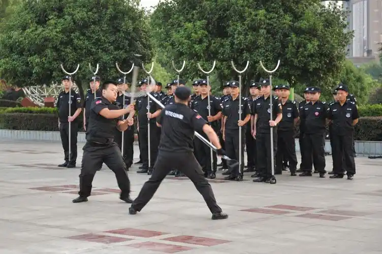岗位练兵正当时!娄底市保安公司实战技能训练提升队伍素质