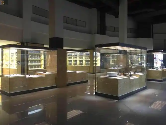 博物馆文物展柜的详细工艺材料