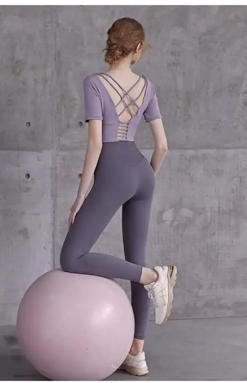 健身要穿瑜伽裤的好处 健身要穿瑜伽裤的好处和坏处