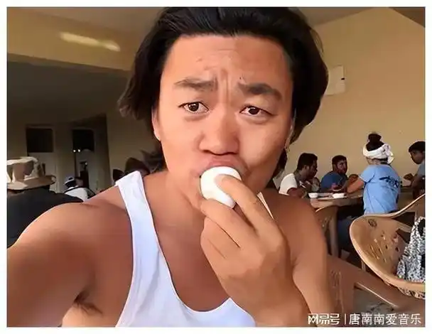 王宝强马蓉儿子长大,长相酷似王宝强,简直一目了然