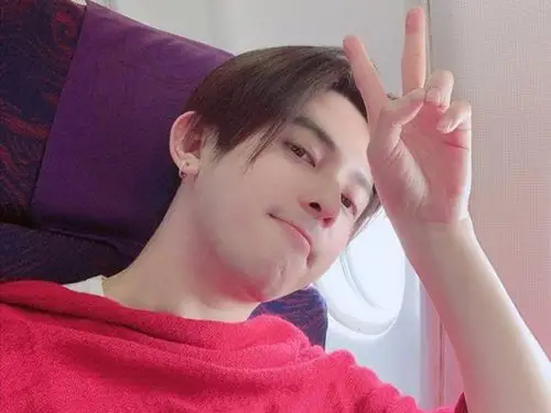 符龙飞证实将当爸:妻子已怀孕快9个月