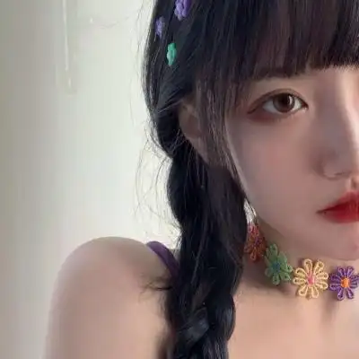 半脸美女头像,女生头像图片