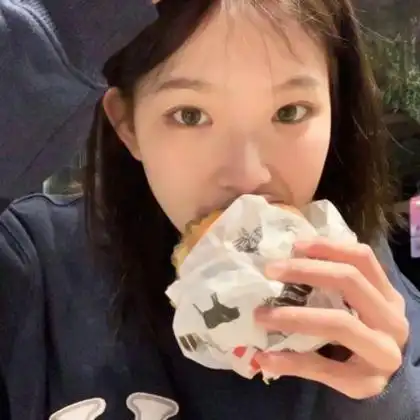 纯欲风ins可爱头像女 高清好看的纯欲风ins女生头像真人可爱照片_女生