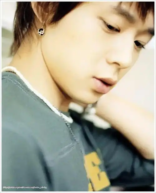 巅峰时期的朴有天放现在团里能做门面吗?