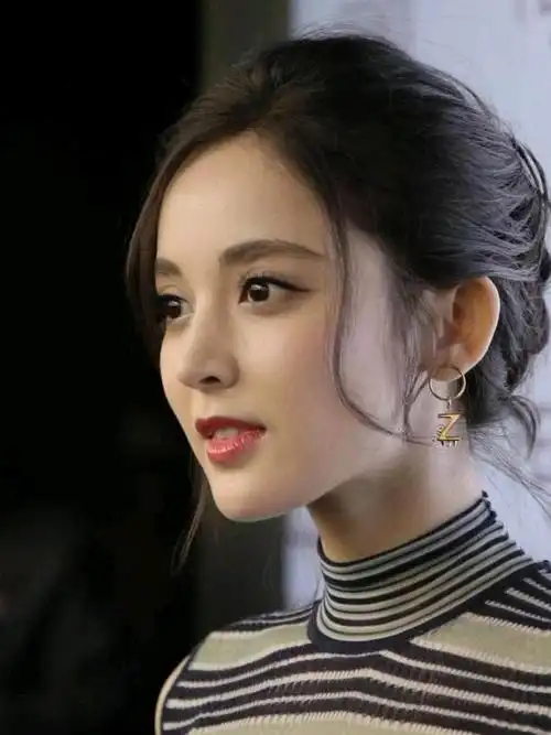 那么多人有驼峰鼻为什么刘亦菲的最好看71